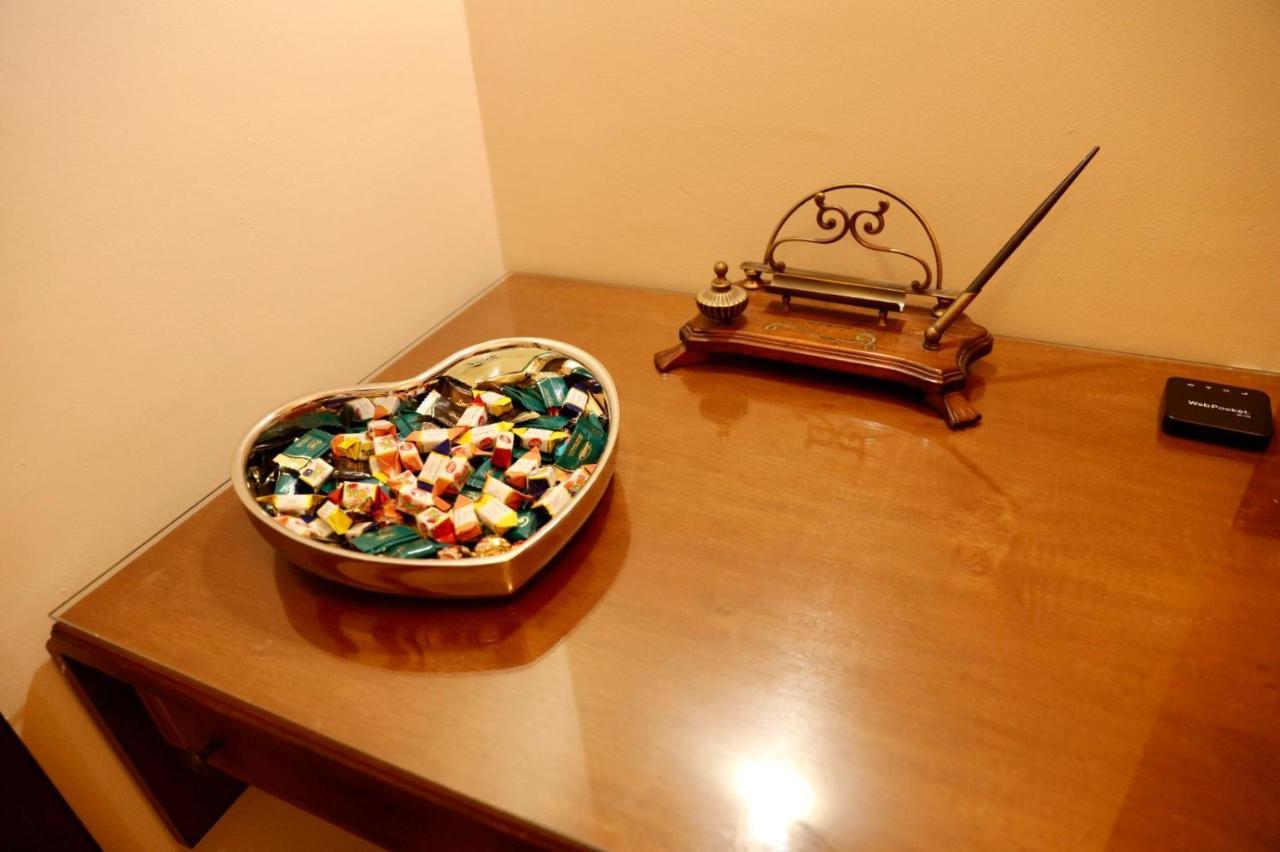 La Casa Dei Nonni - Ampio Trilocale Zona Lingotto Apartment Turin Bagian luar foto