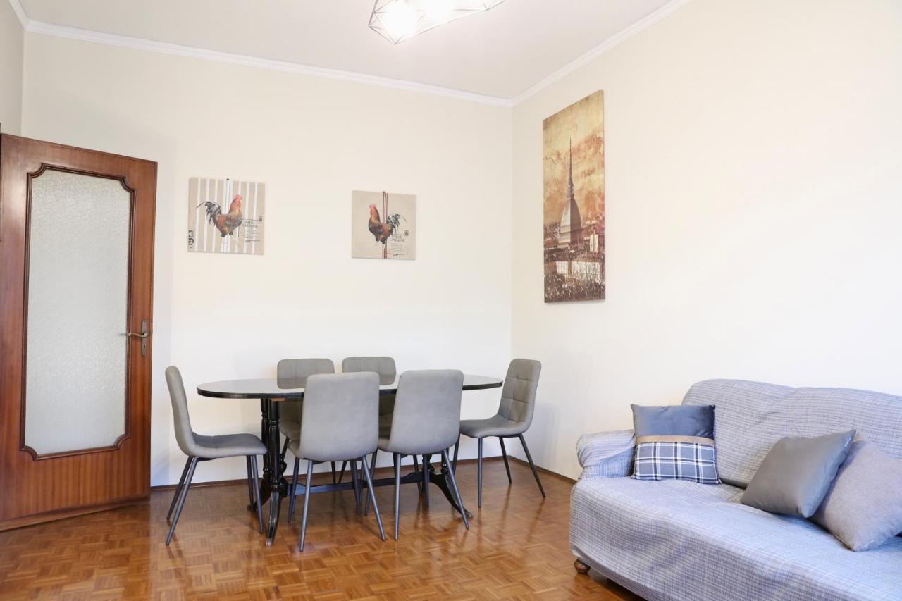 La Casa Dei Nonni - Ampio Trilocale Zona Lingotto Apartment Turin Bagian luar foto
