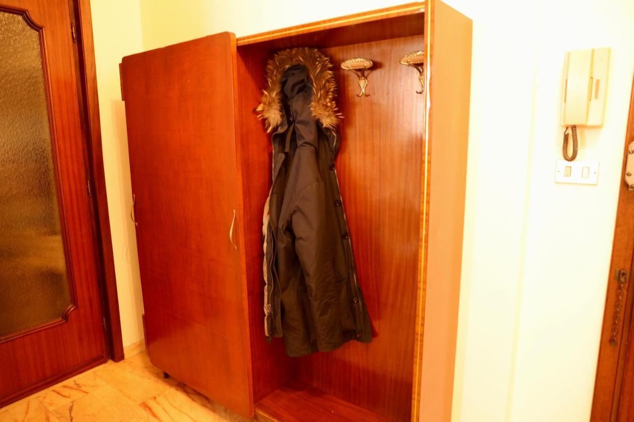 La Casa Dei Nonni - Ampio Trilocale Zona Lingotto Apartment Turin Bagian luar foto