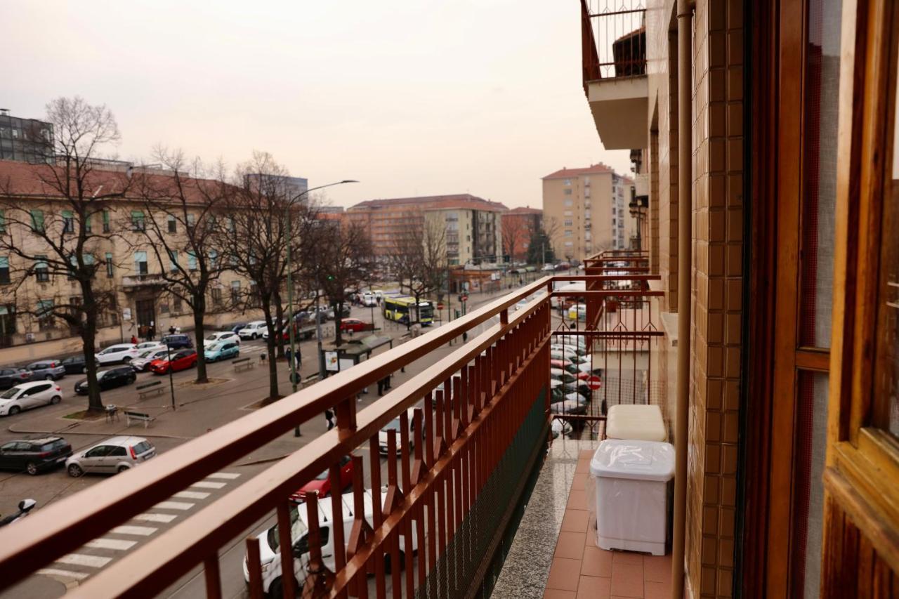 La Casa Dei Nonni - Ampio Trilocale Zona Lingotto Apartment Turin Bagian luar foto