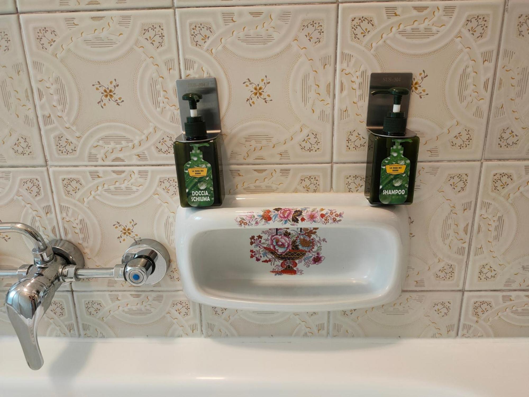 La Casa Dei Nonni - Ampio Trilocale Zona Lingotto Apartment Turin Bagian luar foto