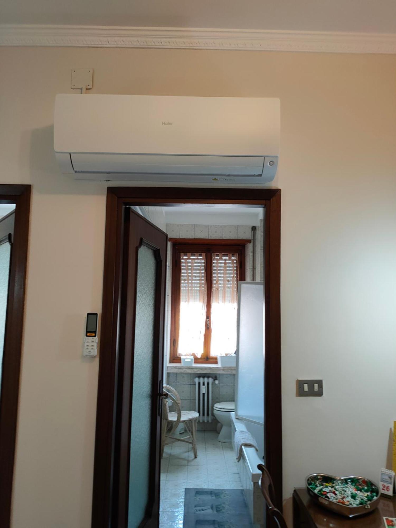 La Casa Dei Nonni - Ampio Trilocale Zona Lingotto Apartment Turin Bagian luar foto
